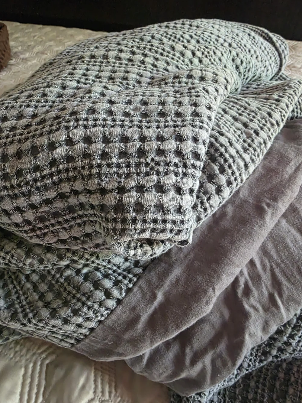 Pottery Barn Women's Waffle-Knit Cotton Gray Sheet.